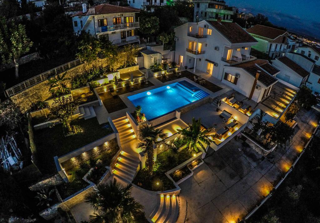 Apartments Secret Garden Ulcinj Exterior photo